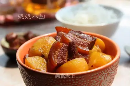 Red roasted potatoes