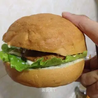 A simple burger