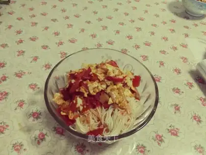 Tomato fried egg noodles