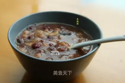 Cold summer porridge
