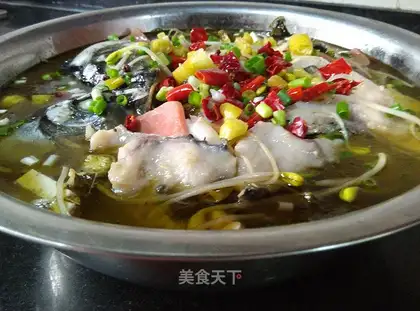 Sour sauce pan