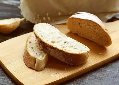Country walnut bread