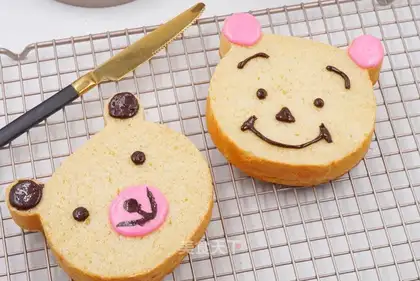 Bear toast