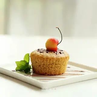 Cake with no red sugar