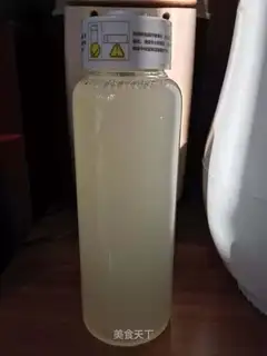 Pear-fruit fermentation
