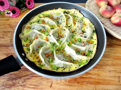 Hold on to the omelet