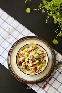 Garlic bacon fried rice