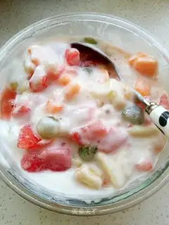 Yogurt and fruit