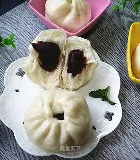 Bean sand buns