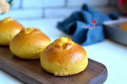 Carrot cheese snack