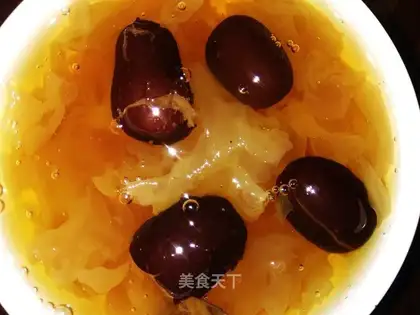 Old ice cream date silver ear soup