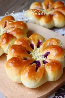 Spaghetti bread