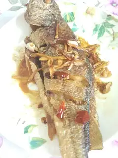 Scramble fish