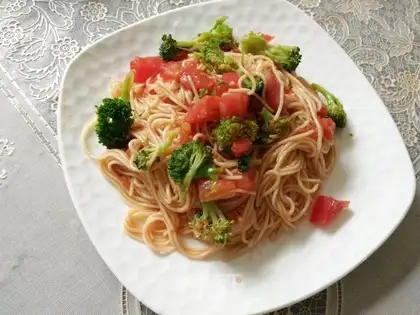 Ketchup noodles