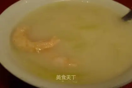 Winter melon and shrimp soup