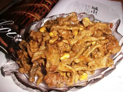 Dried tomato with minced meat