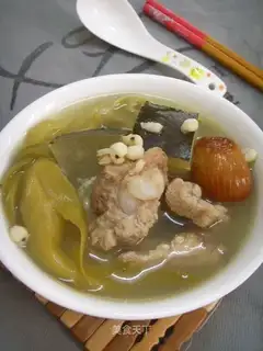 Sword Flower Coix Rice Pork Bone Soup