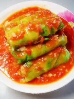 Tomato sauce tofu and cabbage roll