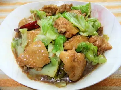 stir-fried chicken wings with cabbage