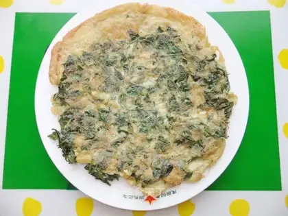 Pepper sprout egg cake