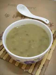 Lotus seed lily mung bean paste