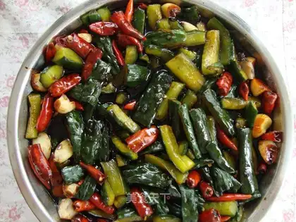 Sauce cucumber
