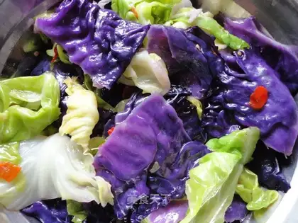 shredded cabbage