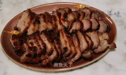 Roasted pork with mixed sauce