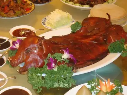 roast suckling pig