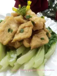 Stewed lettuce in oyster sauce with beans