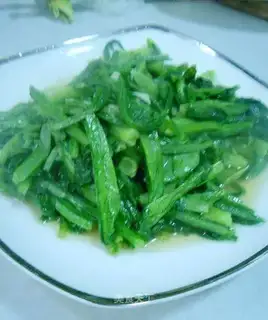 stir-fried vegetable with oil and wheat