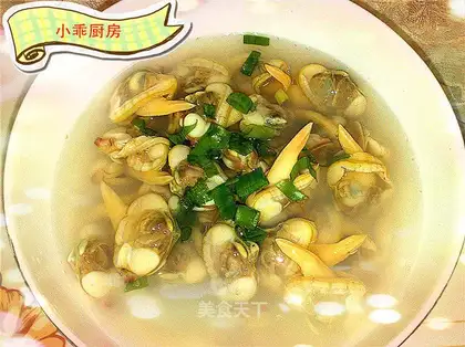 Original yellow clams