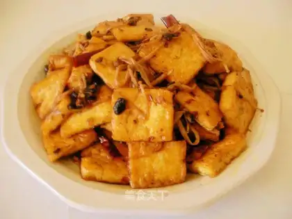 Laoganma stir-fried tofu