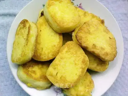 Golden Mantou