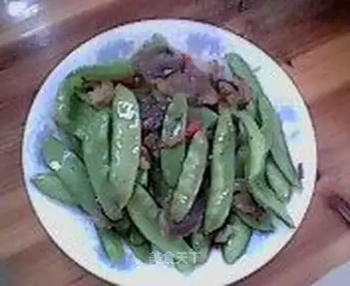 stir-fried Fujian sausage with lentils