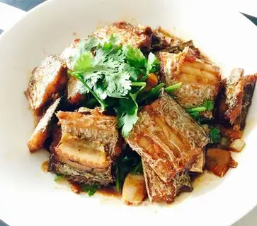 Sugar vinegar with fish