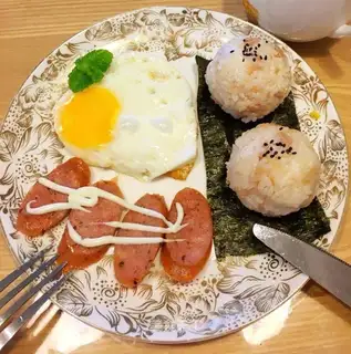 The tuna omelet