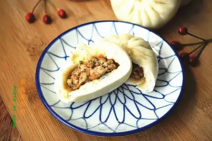 Frozen pork buns
