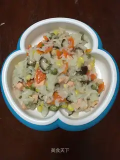 Snacks for salmon
