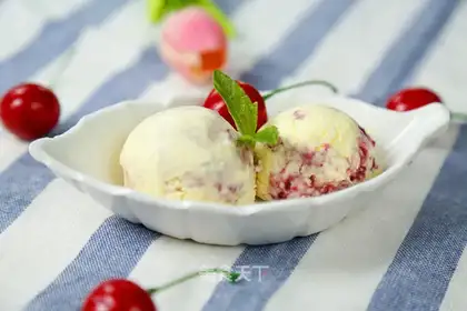 Sour cream cherry ice cream