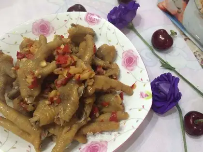 Yojo's sour chicken feet
