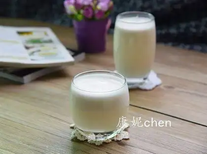 Pure coconut juice