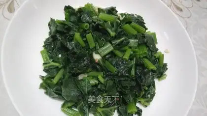 Clear the pumpkin leaves
