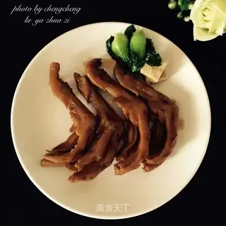 Pork claws