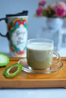 The bitter melon green soy