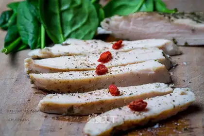A silk-sliding chicken breast