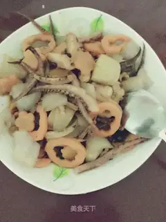 It's a simple sauce