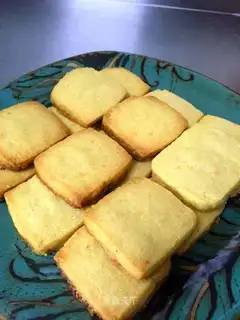 Peanut cookies