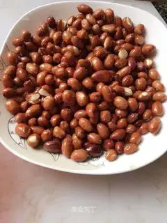 Sow peanuts