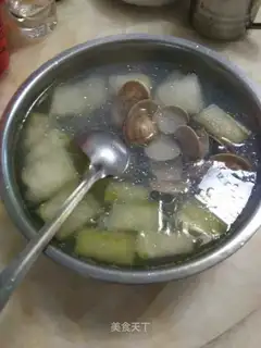 Crust soup